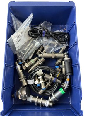 Mixed Proximity Sensor 25pcs Telemecanique Schneider M18 M30 Used + New