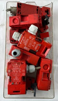 LOT 8x Safety Interlock Switches GuardMaster Trojan 5 Allen-Bradley USED Working