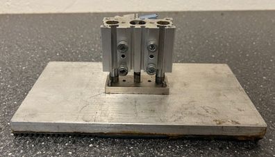 Pneumatic Gripper/Clamp with Mounting Base - Used