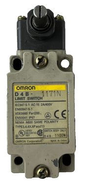 Omron D4B-1171N Limit Switch IP67 2A 400V Industrial Position Switch Used