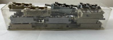 Pneumatic Valve Manifold Lot – Spring‑ lunger Valves, Mixed Types, Used S