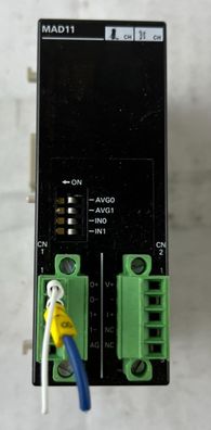 Omron CPM2C-MAD11 Analog I/O Unit 2x Analog Inputs 1x Analog Output 24V DC Used