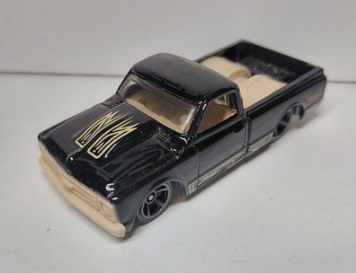 Modellauto Hot Wheels 1:64 67 Chevy C10