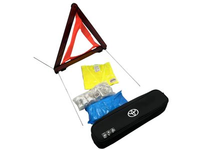 Original Erste Hilfe Toyota Notfallset Sicherheit Warnweste Warndreieck MHD 2030