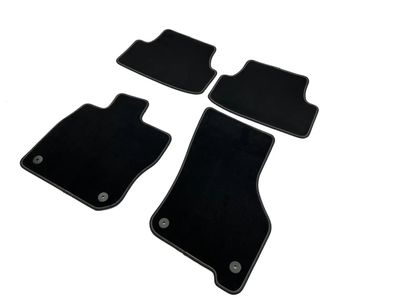 Original VW Fußmatten Velours Golf VIII 8 Hybrid E-TSI schwarz Teppich Stoff Set