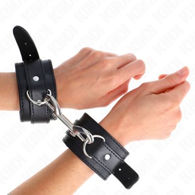 Kink Wrist Restraint Handgelenkfessel mit Nietenreihe Schwarz