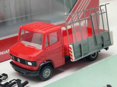 Herpa H0 041843 Mercedes Benz T2 Glastransporter rot / 1:87 / OVP