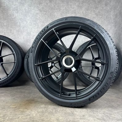 Winterräder Porsche 992.2 20/21" Felgen Original GTS Zentralverschluß ZV Facelif