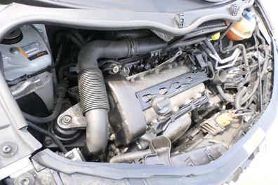A2 Ansaugschlauch Schlauch 049129627T Luftfilter Ansaugrohr Rohr Luft AUA BBY