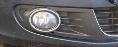 VW Golf 6 5K 1x Nebelscheinwerfer rechts + 1x Blende Gitter rechts 5K0853101B