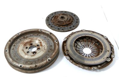 VW Polo 9N Ibiza Schwungrad Kupplung Druckplatte Sachs ATD 045141025A 045141025AX