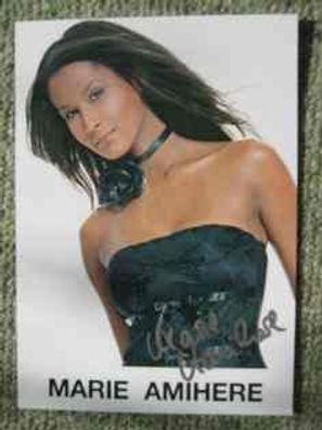 Playboy Model RTL Moderatorin Marie Amihere - handsigniertes Autogramm!!!