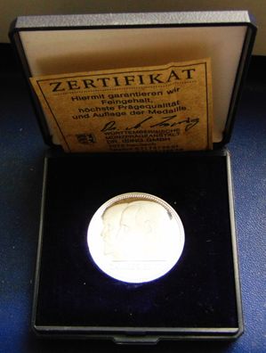 BRD. Silbermedaille "Mercedes-Benz. Die C-Klasse"