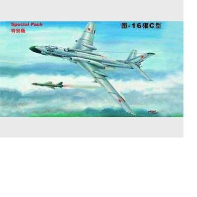 Trumpeter Tupolev Tu-16K 10 Badger 9361613 in 1:72 Trumpeter 01613 1613