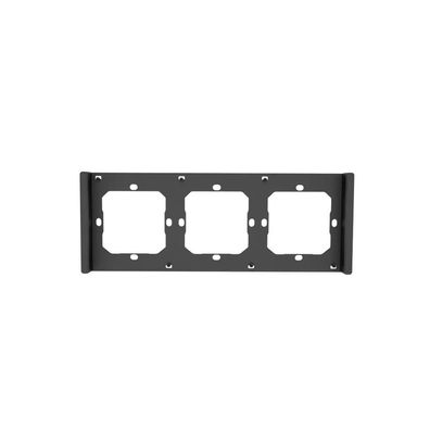 Dreifacher Montagerahmen zur Installation von M5-80 Wandschaltern