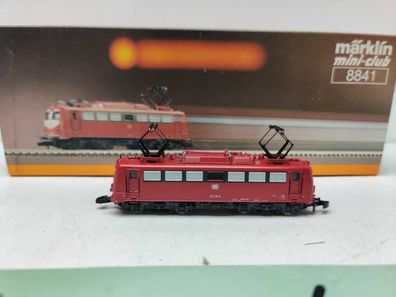 Märklin Z DC 8841 / Elektrolokomotive / BR 110 216-9 / DB / Rot / Analog / OVP
