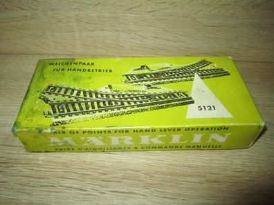 Märklin 5121 M-Gleis Handweichenpaar 1 x recht 1 x links grüne OVP