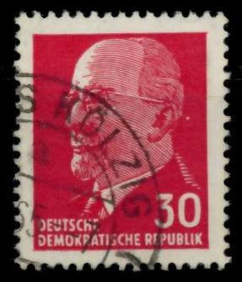 DDR DS WALTER Ulbricht Nr 935XxI gestempelt X8E6EBE