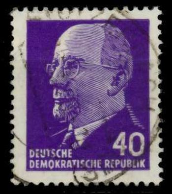 DDR DS WALTER Ulbricht Nr 936XxI zentrisch gestempelt X8E6EB2