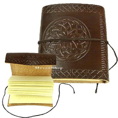 Kleines Notizbuch mit geprägtem Ledereinband - Buch Tagebuch