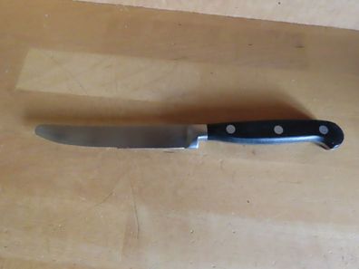 Messer Gemüsemesser schwarzer Griff Vega nur ca. 6,5 cm gezackt