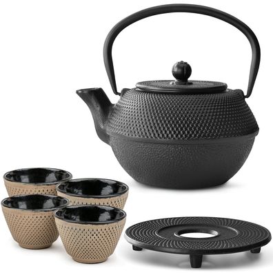 Bredemeijer Teekannen Set 1,1 L Gusseisen schwarz 4 Teebecher sand Untersetzer