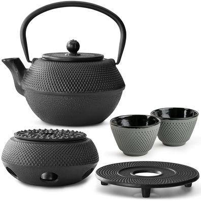 Bredemeijer Teeset 1,1 L Gusseisen schwarz 2 Teebecher grün Untersetzer Stövchen