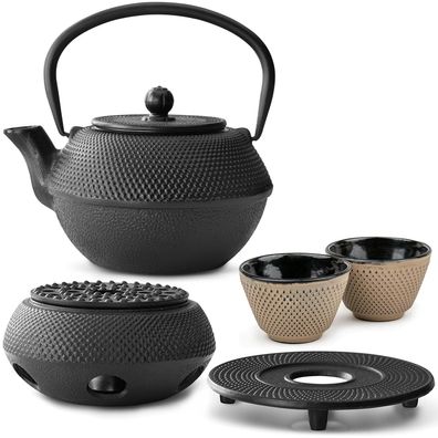 Bredemeijer Teeset 1,1 L Gusseisen schwarz 2 Teebecher sand Untersetzer Stövchen