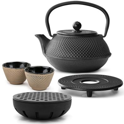 Bredemeijer Teeset 0,8 L Gusseisen schwarz 2 Becher sand Untersetzer Teewärmer