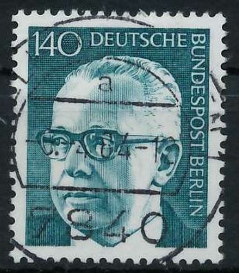 BERLIN DS Heinemann Nr 430 zentrisch gestempelt XB510AA