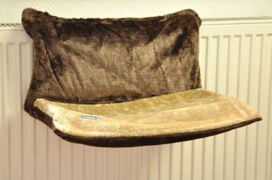 Nanook Katzen-Heizungsliege DREAM braun 50 x 30 x 25 cm Teddyfell-Bezug
