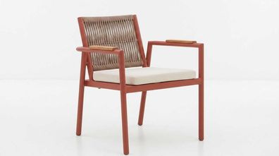 Stuhl schön bequem praktisch kompakt beige moderner Terrasse