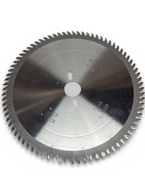CMT Orange Tools Kreissägeblatt HW 250 x 3,2 x 30 mm Z 80 TCG für Laminat