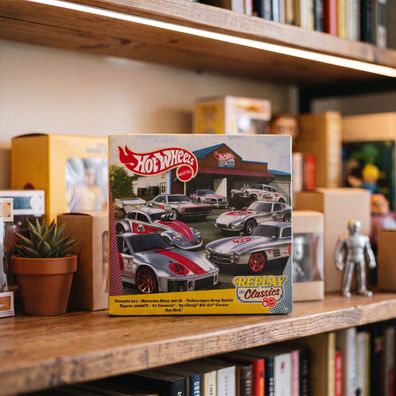 Hot Wheels Replay the Classics 80 Jahre Mattel Sammelbox Die-Cast Modellauto Neu