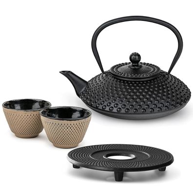 Bredemeijer Teekannen Set 1,25 L Gusseisen schwarz 2 Teebecher sand Untersetzer