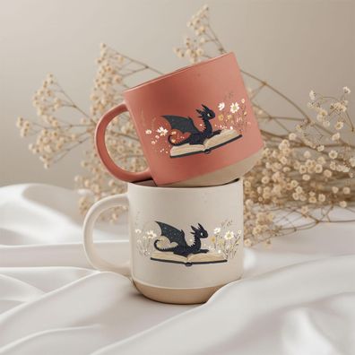 Fantasy Dragon Tasse Drache auf Buch Fourth Wing Romantasy Weihnachtsgeschenk Leserin