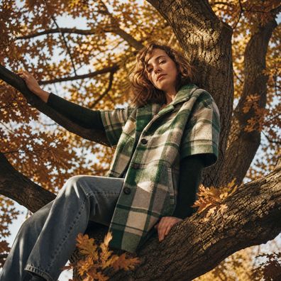 Serano Damen Kurzmantel Jacke Karo Grün Grau Weiß Oversize Strickärmel gefüttert