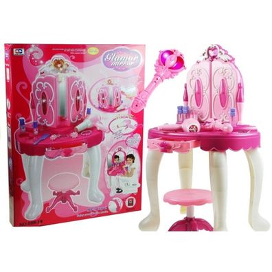 LeanToys Eine Prinzessin auf der Toilette