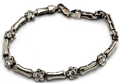 Armband Knochenglieder und Blumenelemente 0,925 Sterlingsilber Zirkone