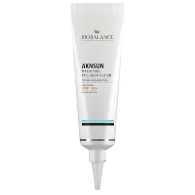 AKNSUN mattierend und schützend vor dem Sonnenbad Creme für Gesicht SPF 50+ 40ml