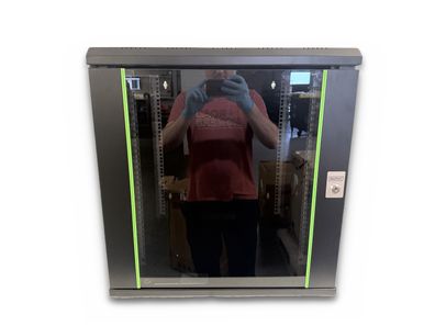 Digitus Netzwerkschrank 19 Zoll 12 HE Wandmontage 600 mm Tiefe Glastür Schwarz