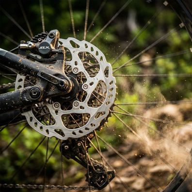 Shimano SLX Bremsscheibe SM-RT70 180 mm Center Lock - starke, kontrollierte Bremsleis