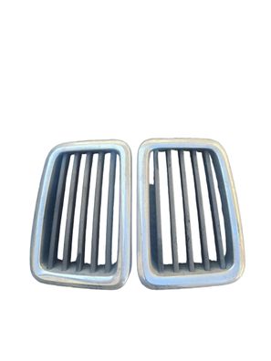 BMW E28 Grill Kühlergrill 51.13 1873253