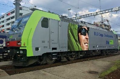 Kiss 510506 E-Lok Re 486 505 BLS Alpinisten Spur 1