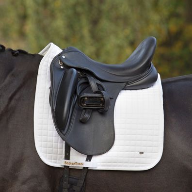 Back on Track Saddlepad Dressur No. 1 - weiß - Schabracke