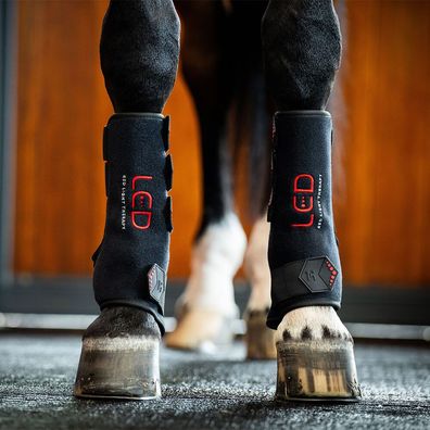 Horseware LED Red Light Therapy Leg Wrap
