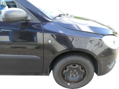 Skoda Fabia 5J Kotflügel vorne rechts schwarz LF9R auch Kombi Roomster 5J0821022A