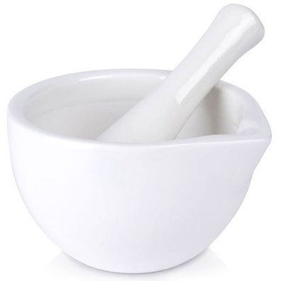 Gewürzmörser aus weißem Porzellan