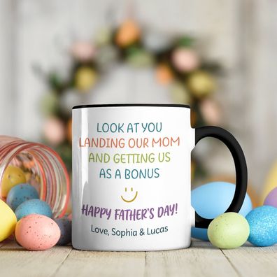 Bonus Papa Tasse „Look At You Landing Our Mom“ Stiefvater Geschenk Vatertag mit Namen