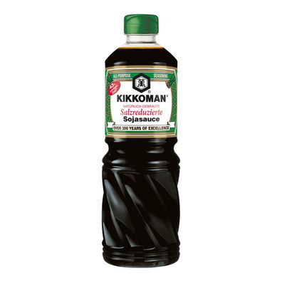 Kikkoman Sojasauce salzreduziert 975 ml – natürlich gebraut, 43 % weniger Salz